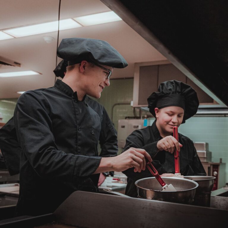 Regulatory Compliance and Employment Pathways for Culinary Trainee Jobs in South Korea
